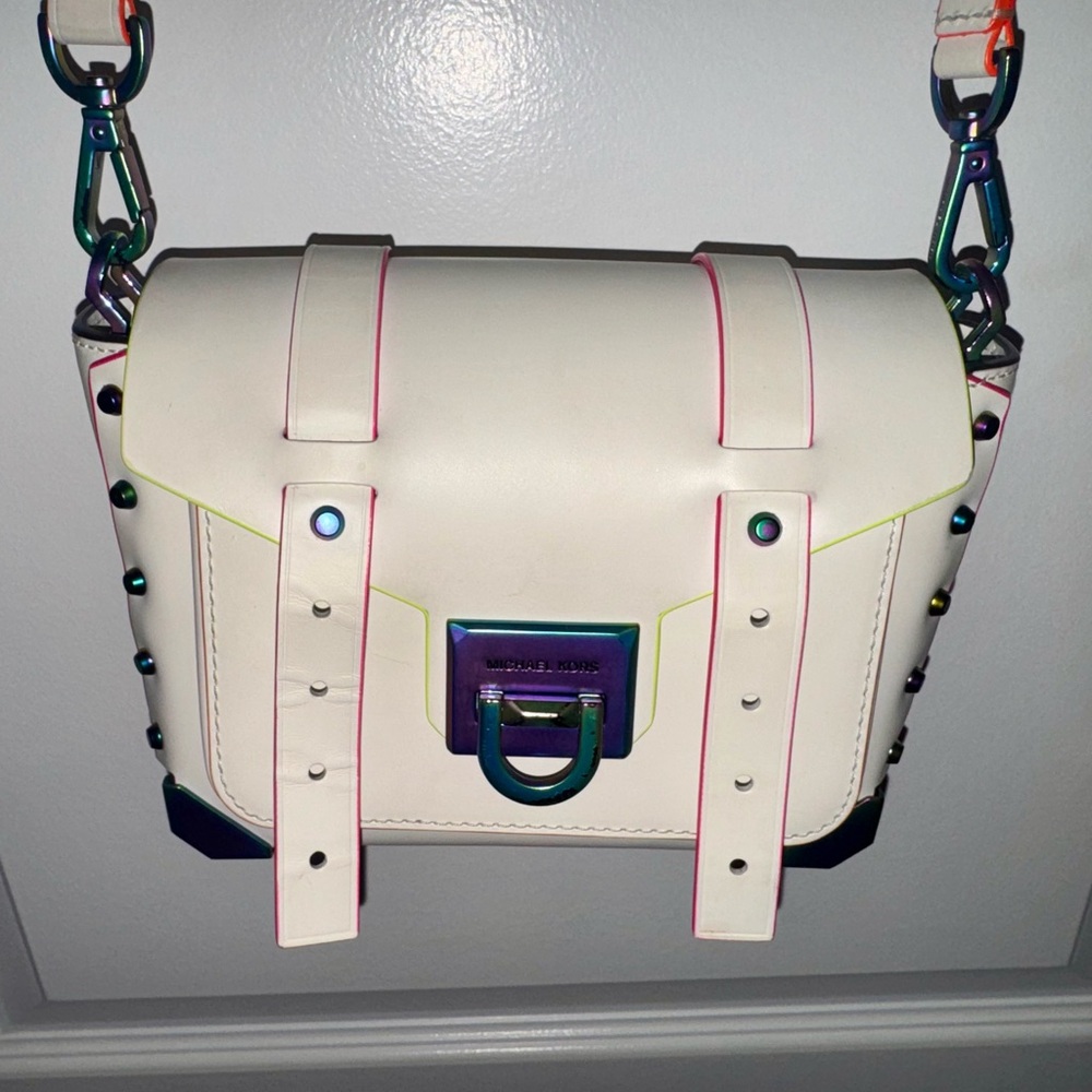 MICHAEL KORS MANHATTAN 35H1 TNCS8L OPTIC WHITE MD TH SCHOOL SATCHEL LEATHER
